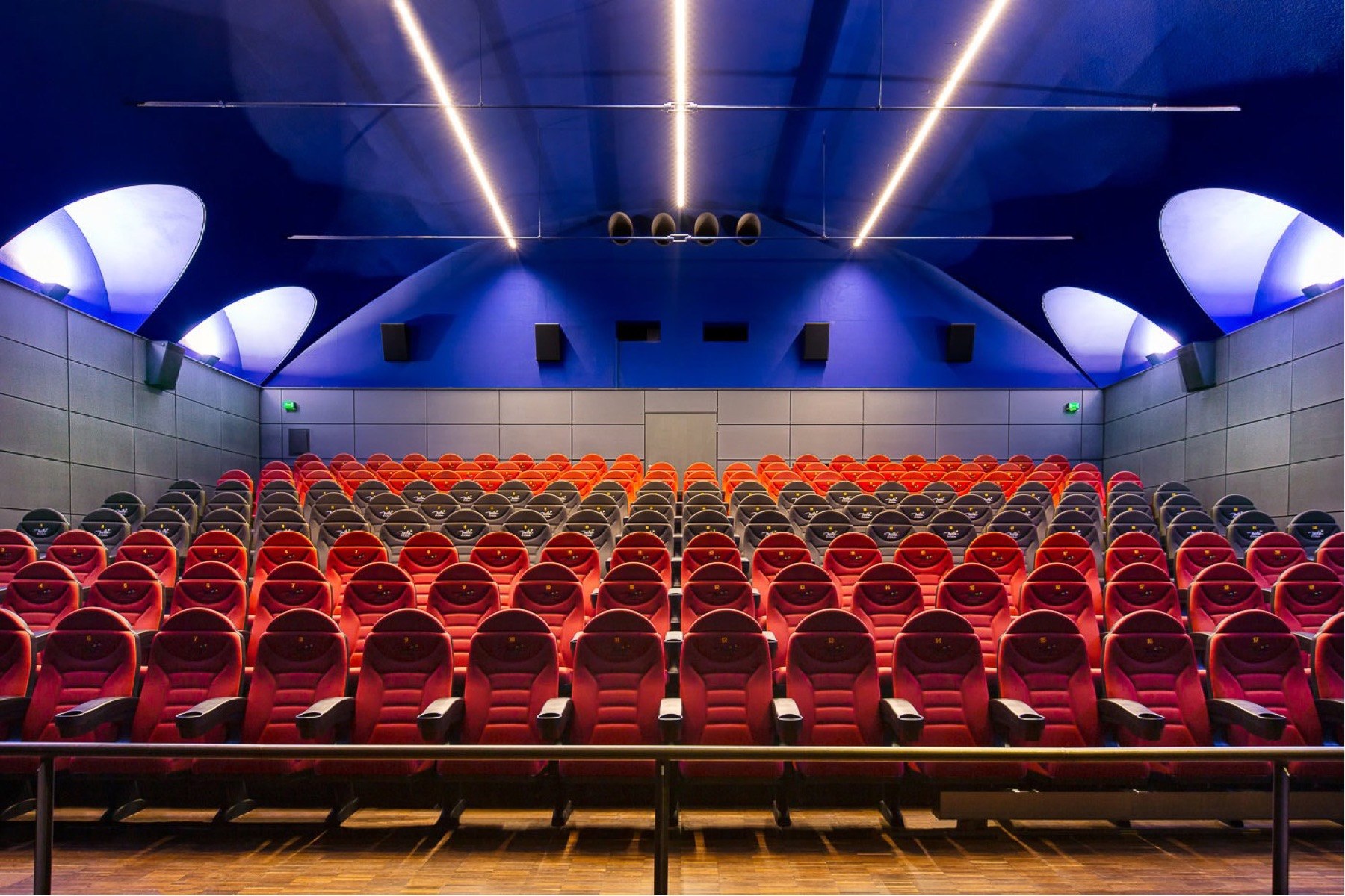 Große Leinwand der Kulisse